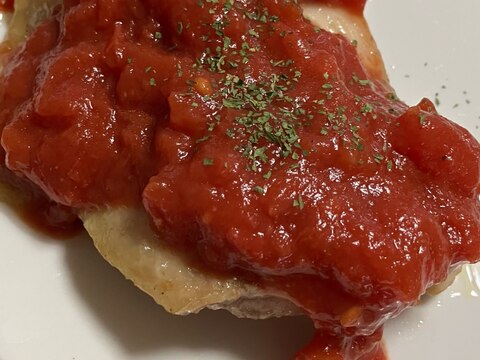 チキンステーキトマトソースがけ